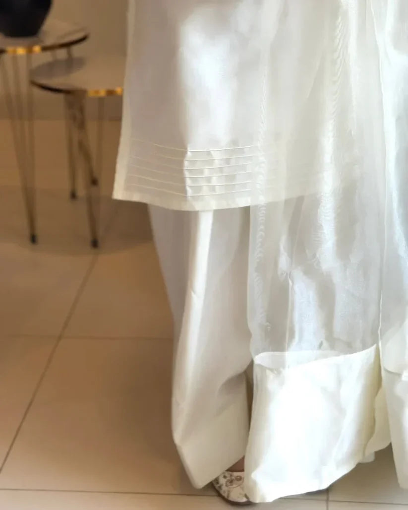 Hoor Lawn 3pc-Haram Store