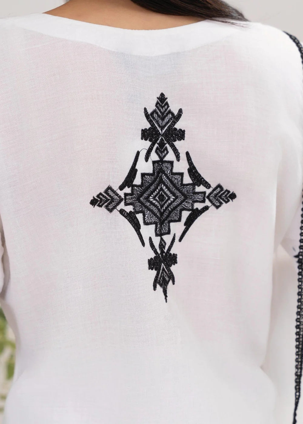 WHITE CHARM (FARSHI SHALWAR) 3PCS-Haram Store