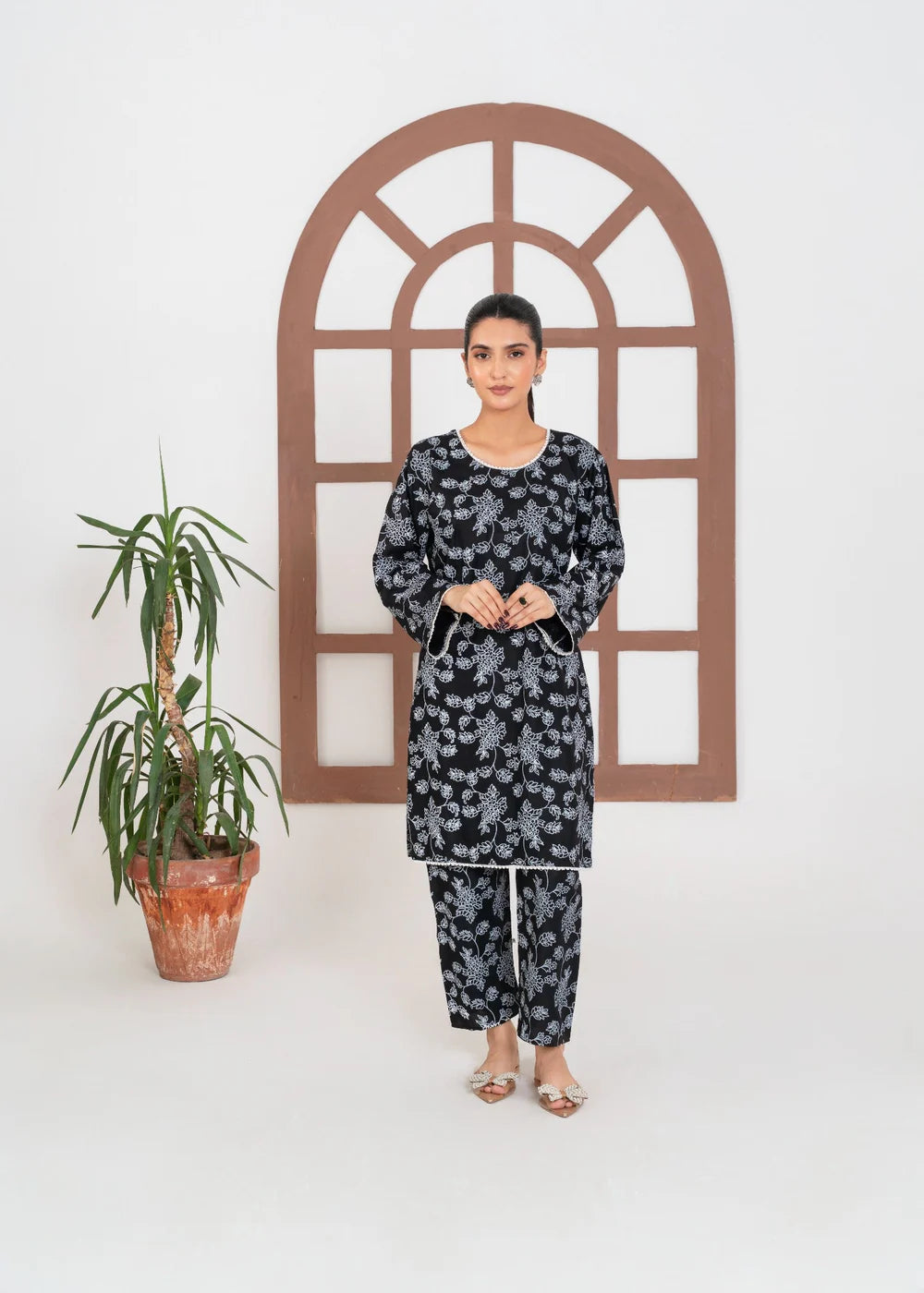 GULAAB BLACK 2PCS Haram-Store