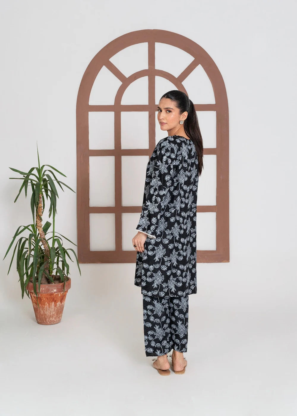 GULAAB BLACK 2PCS Haram-Store